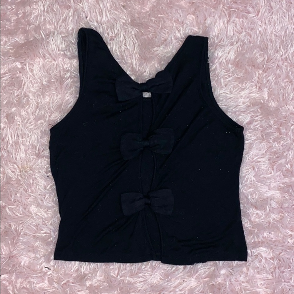 Tank top🌸🌸 - Picture 2 of 2